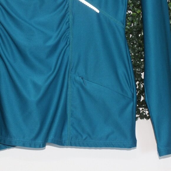 Athleta Wildly Wick It Teal Shirt Size Large - Picture 5 of 13